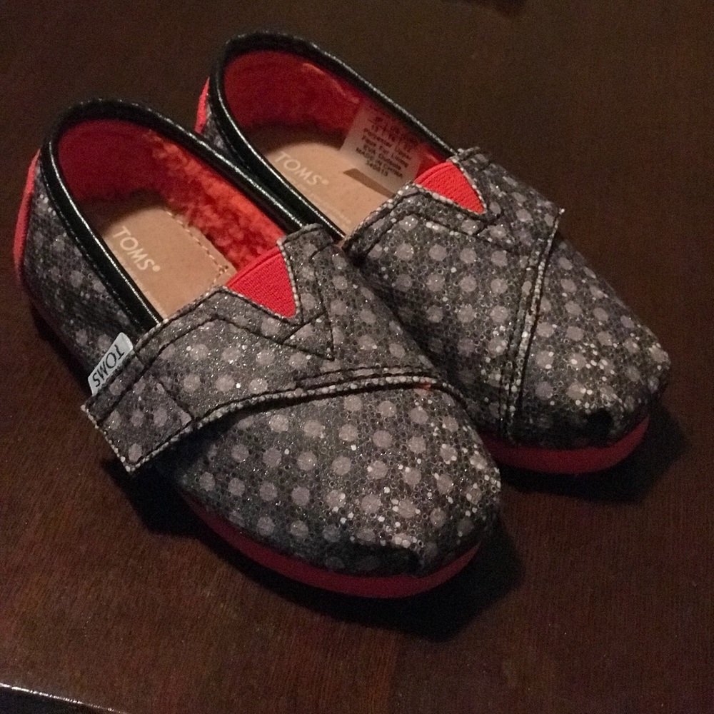 Bought shoes toms and few used time